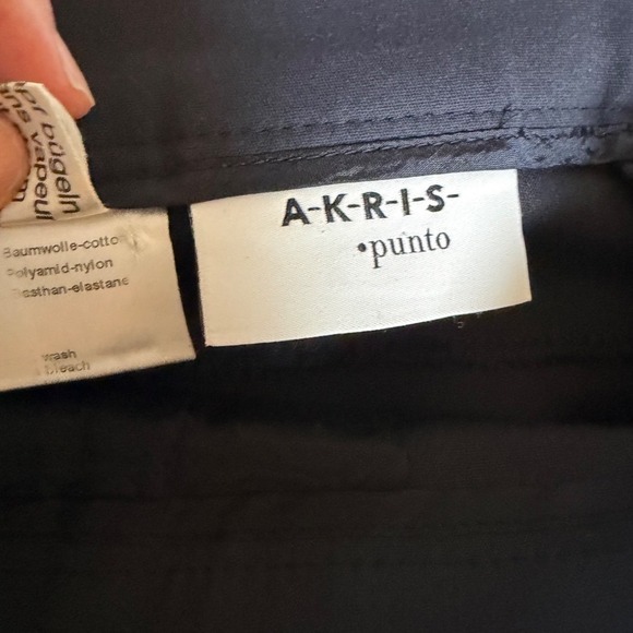 Akris Punto Black Classic Wool Pants Womens Size 8 Quiet Luxury Minimalist Chic - Picture 5 of 6